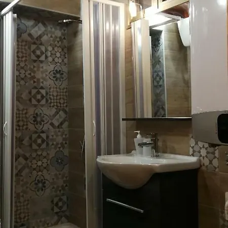 La Mansarda Del Poggio Apartment *